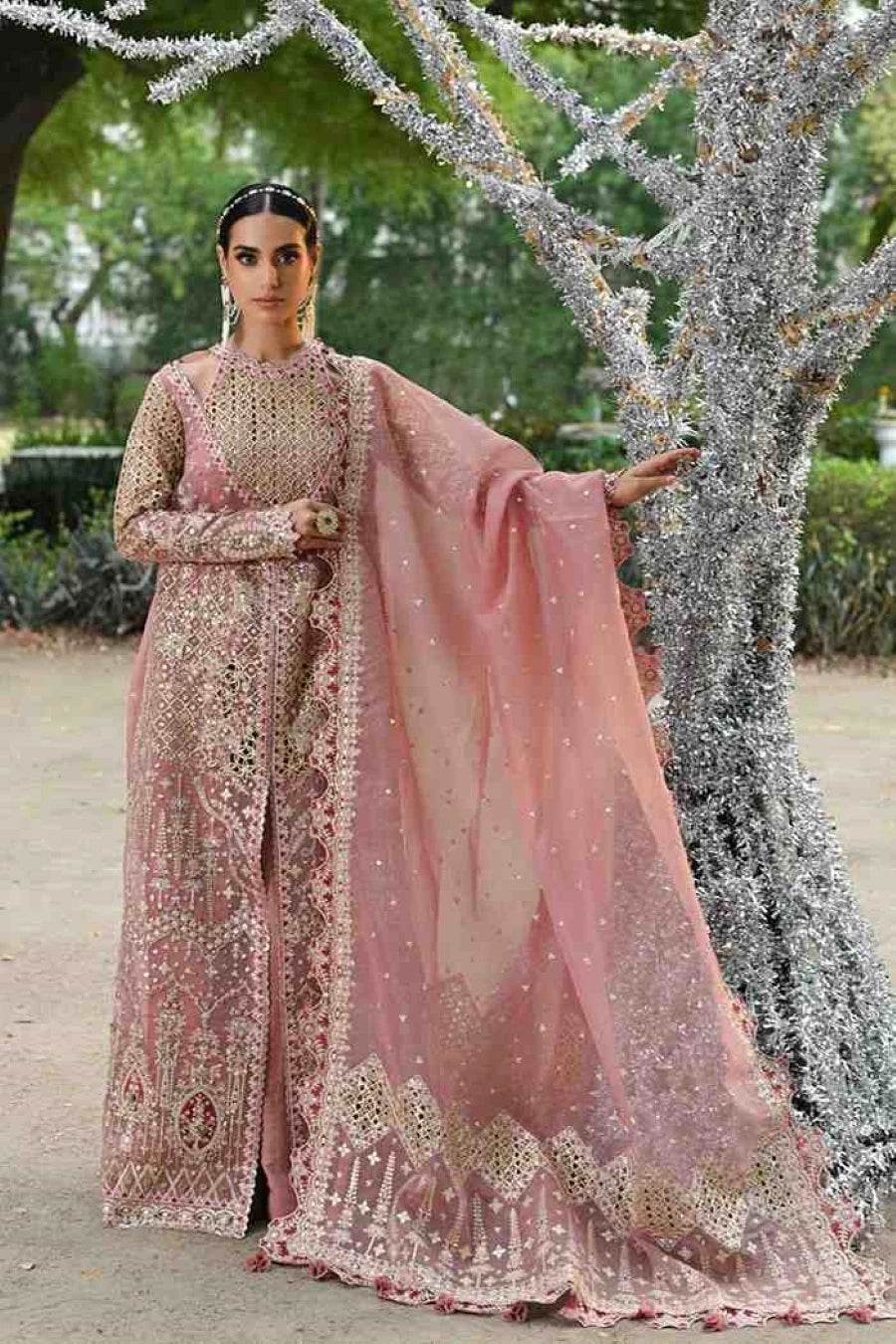 SALEHA - Labels & Co
