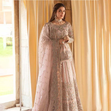 Pakistani Nikkah Dress Guide: Bridal Looks in Canada