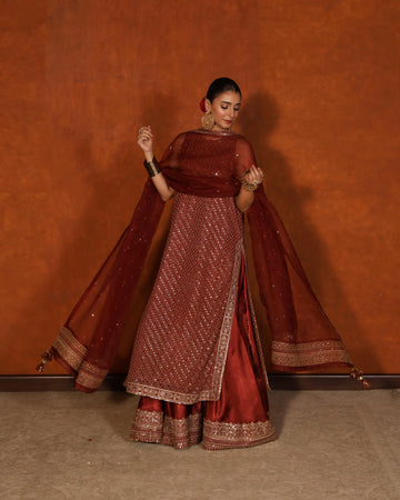 Chilli Orange Outfit / Zeenat 24