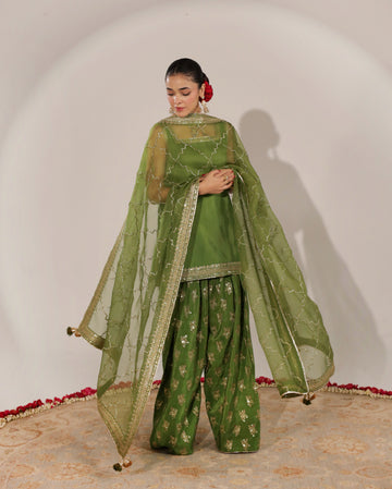 Matcha Green Outfit / Jhil Mil