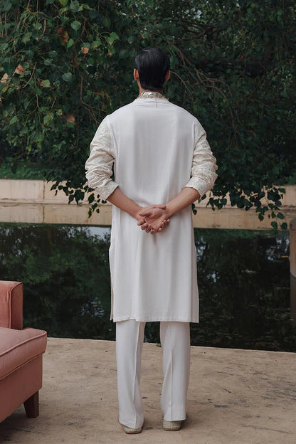 Abid Kurta Pajama