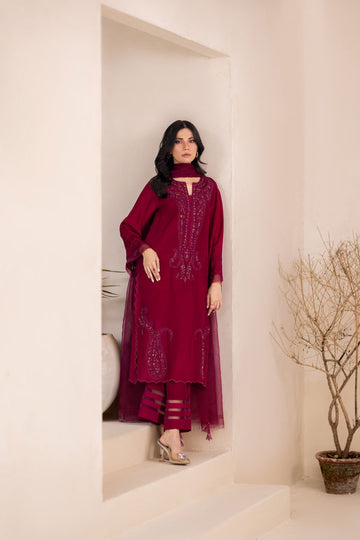 LAYAL MAROON