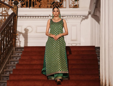 Green Outfit